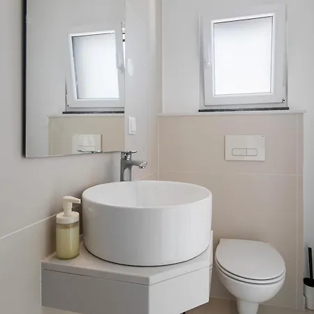 Peace House * Lourinhã