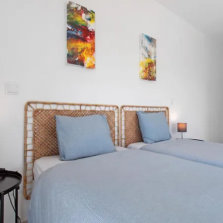 Peace House فيلة لورينها