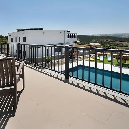 Peace House لورينها