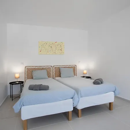 Peace House - 8